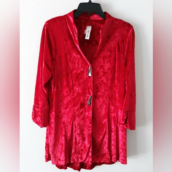 Come & See Jackets & Blazers - VTG Crushed Velvet Blazer
